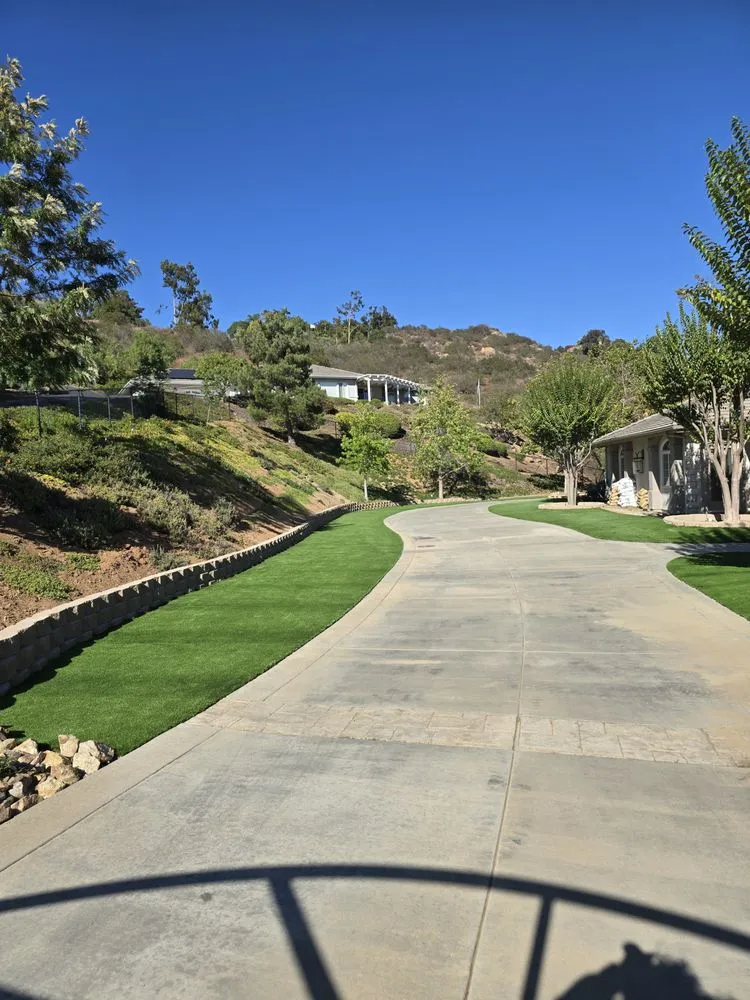 Top-rated lawn mowing service for beautiful yards in Fallbrook, CA by Pepsi's Landscaping