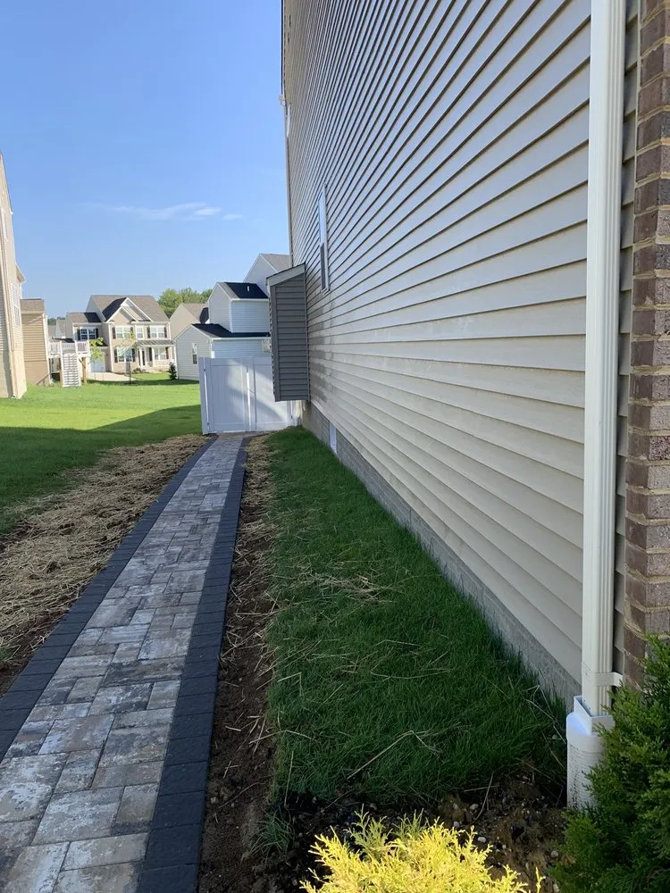 Affordable garden landscaping with custom design in Bowie, MD by Peral Landscaping