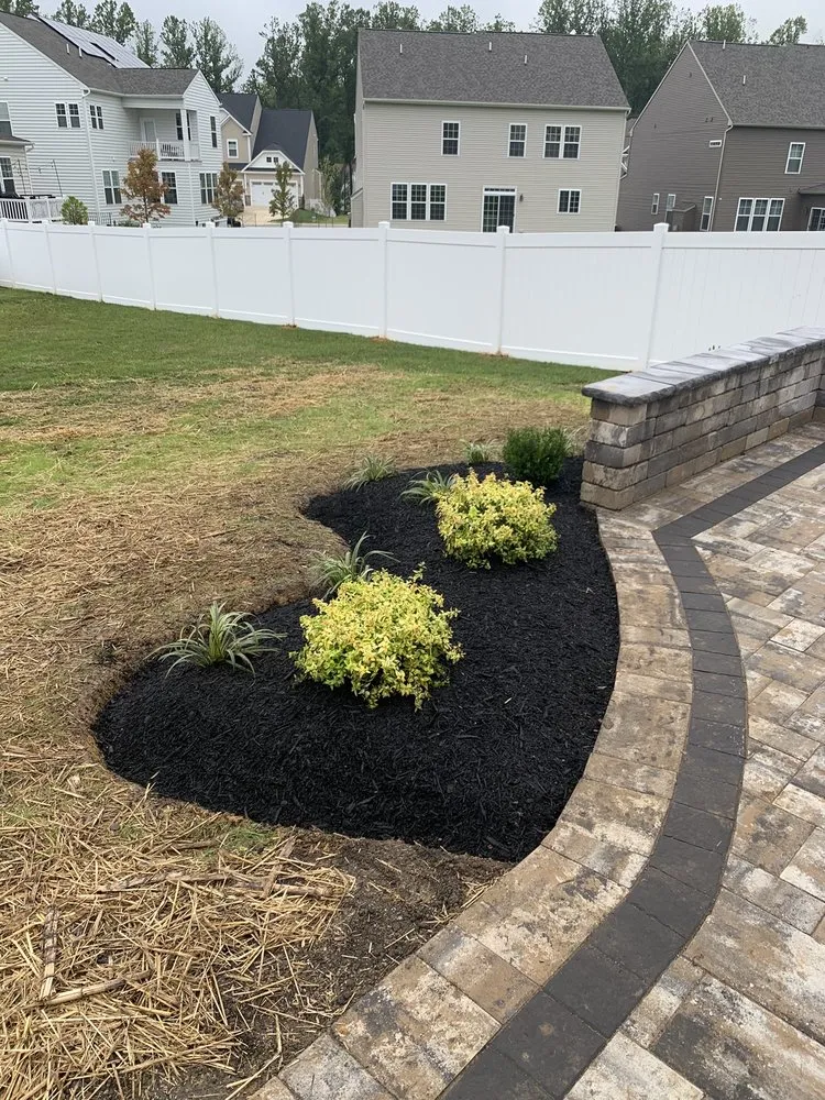 Top-rated yard maintenance for beautiful yards across Bowie, MD - Peral Landscaping
