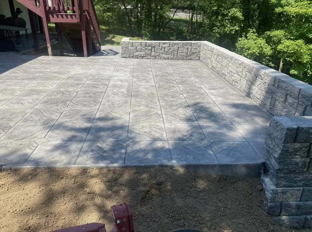 Custom landscaping services for beautiful yards in Bowie, MD by Peral Landscaping