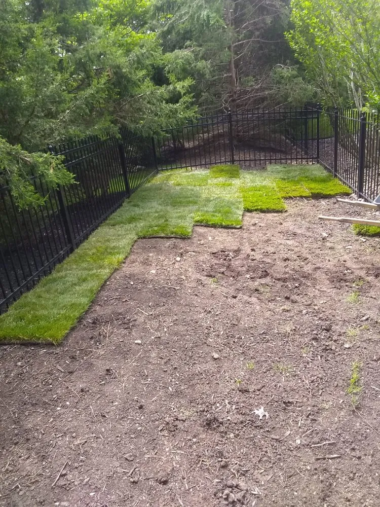 Local outdoor landscaping experts serving Kansas City, KS - Peralta Tree Service And Landscaping