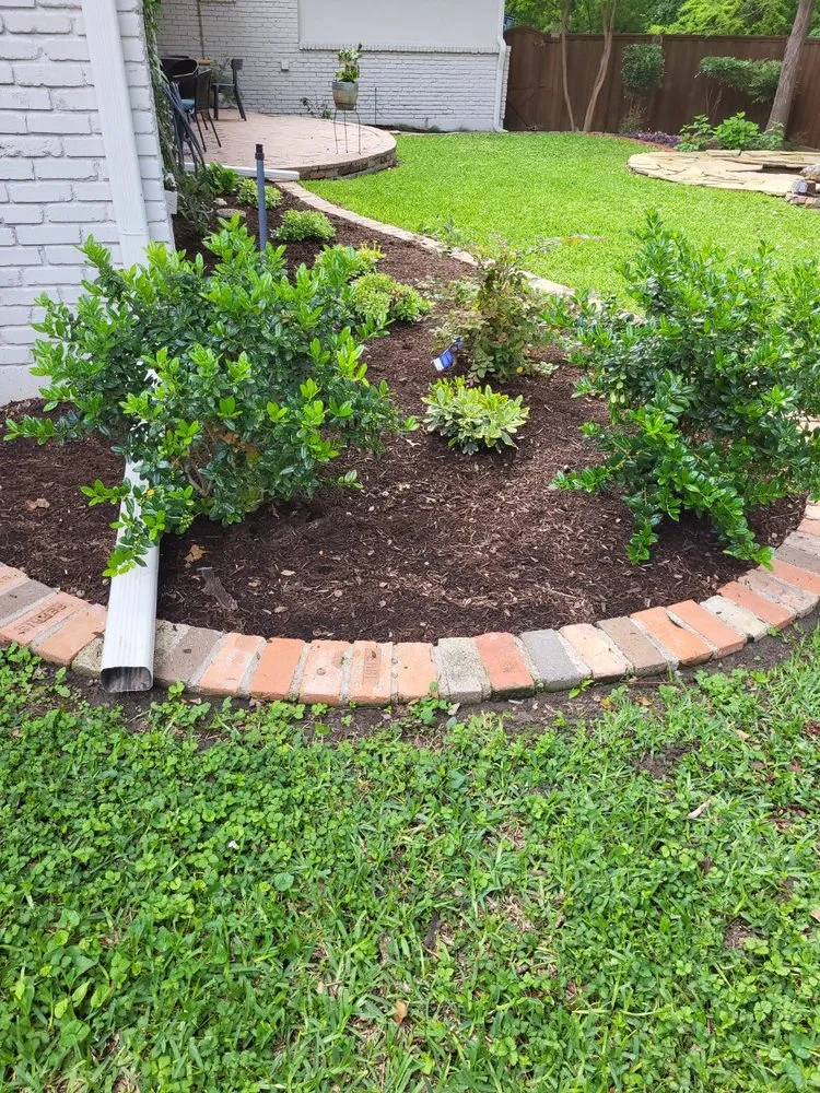 Top-rated landscape design in Mabank, TX by Peralta's Landscaping
