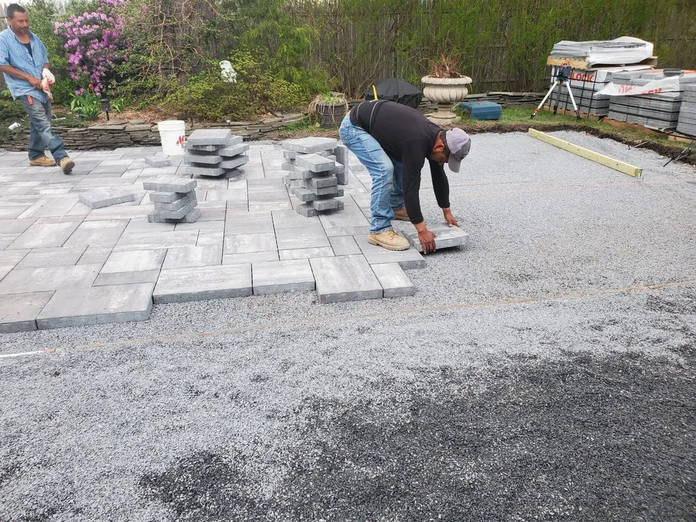 Custom yard cleanup service experts serving Goshen, NY - Perasco landscaping