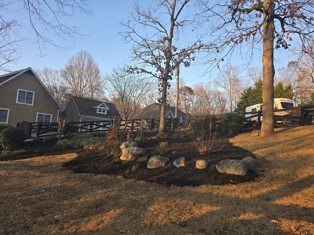 Custom garden landscaping experts serving Gainesville, GA - Perdomo's Landscaping