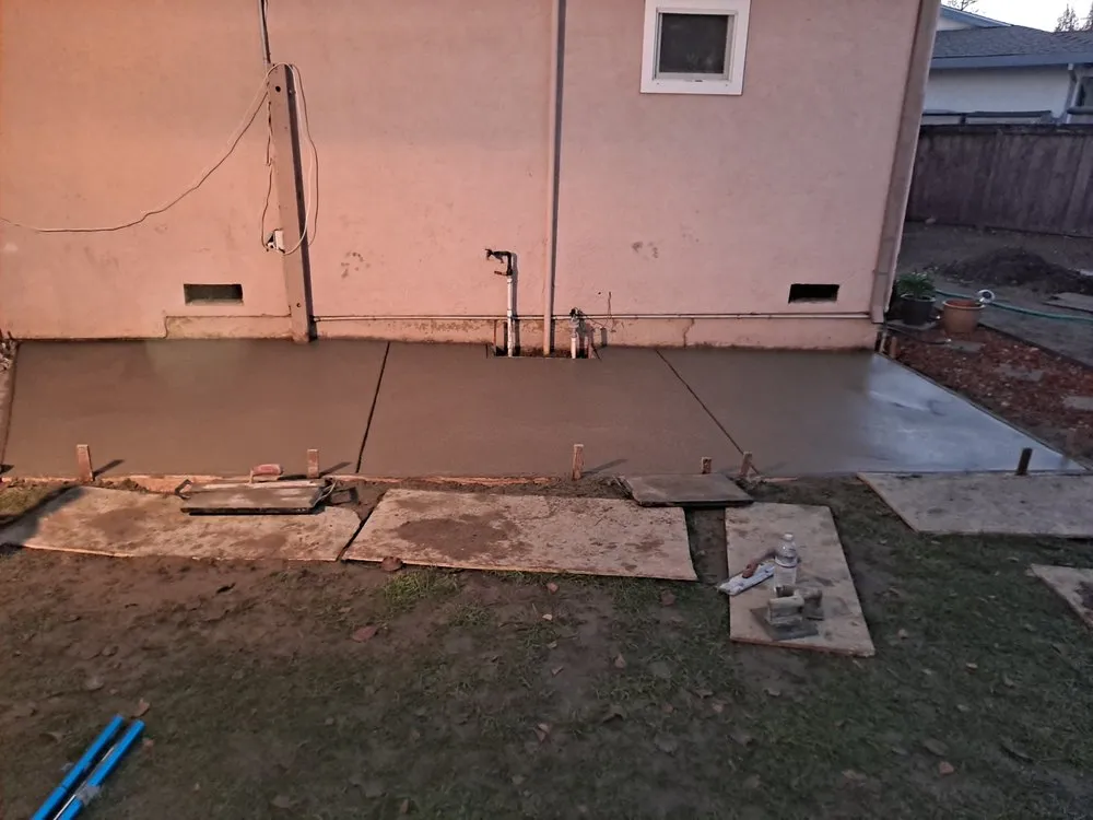 Custom landscaping services for residential properties in Antioch, CA by Perea's Landscaping