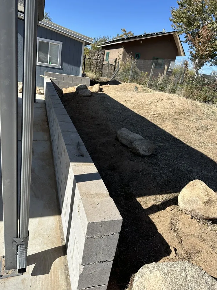 Local landscaping services in Santa Fe, NM - Peregrino’garden landscape