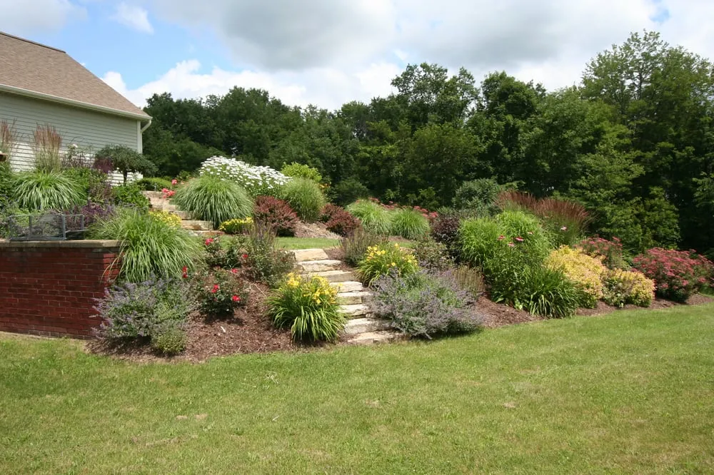 Reliable landscaping services in Nassau, NY - Perennial Landscaping