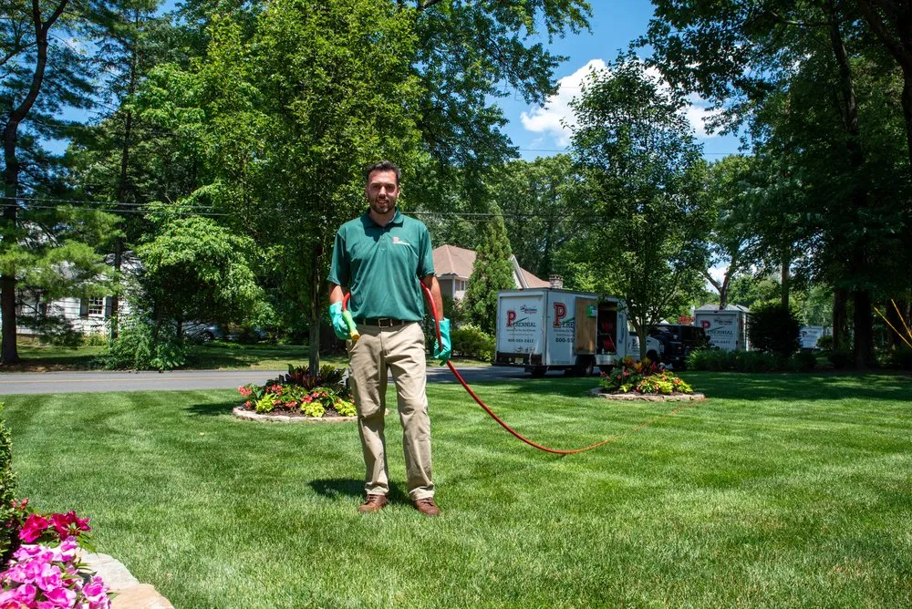 Expert outdoor landscaping experts serving Wyckoff, NJ - Perennial