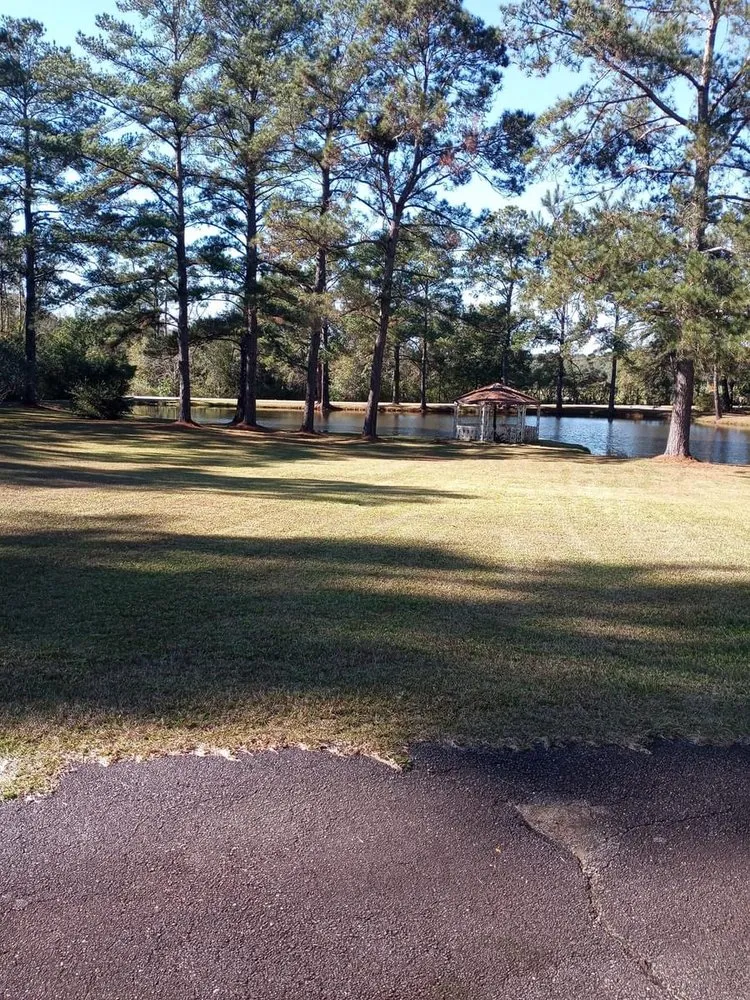 Expert residential landscaping in Cairo, GA by Perez & Sons