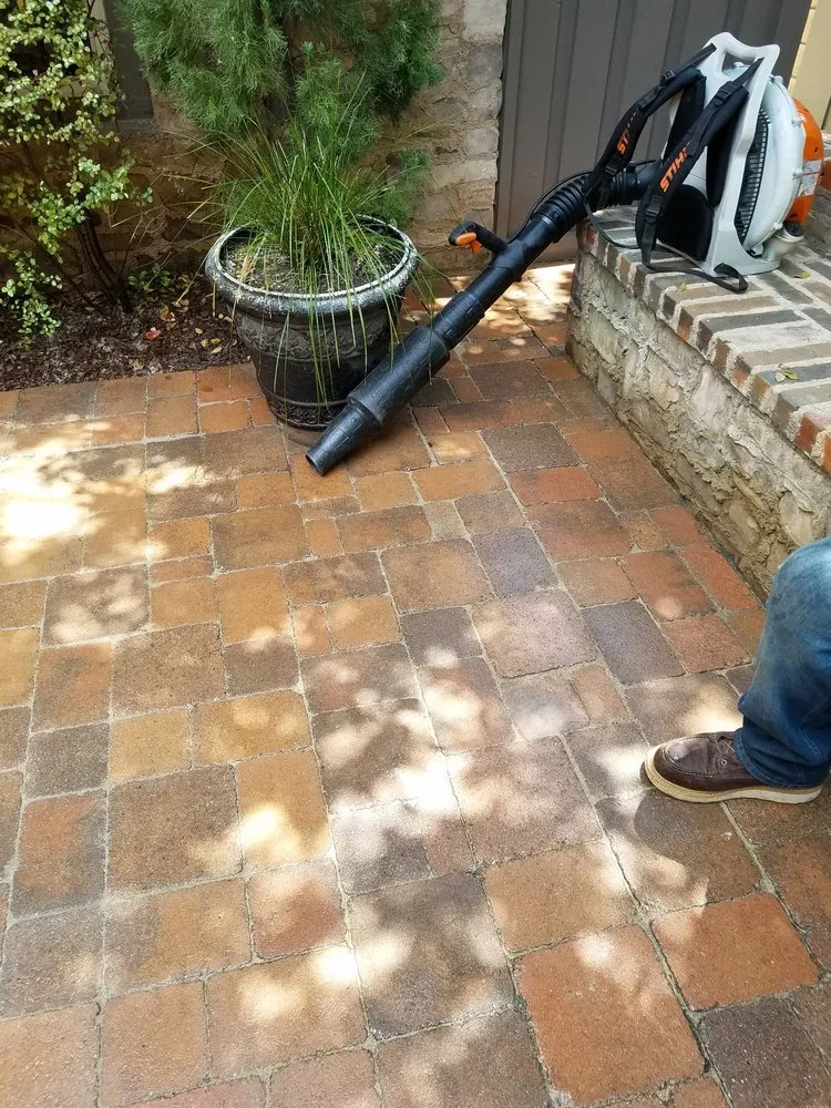 Reliable outdoor landscaping for residential properties in Santa Ana, CA by Perez Family Landscaping