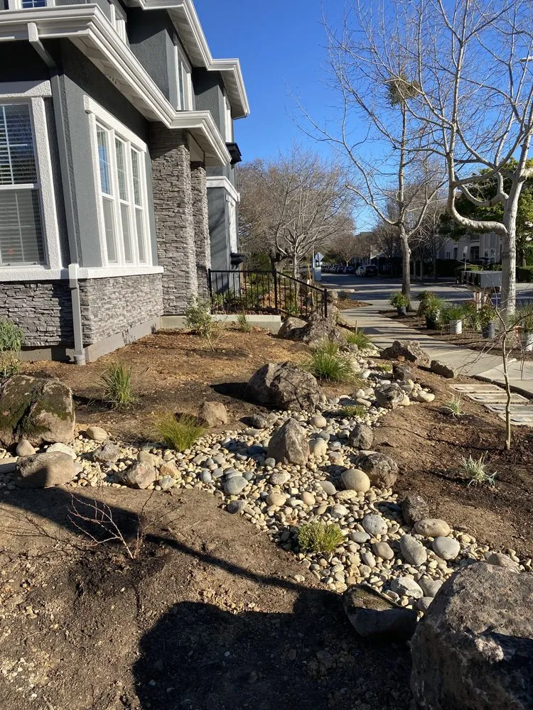 Affordable yard maintenance in Santa Rosa, CA - Perez General Jobs Landscaping