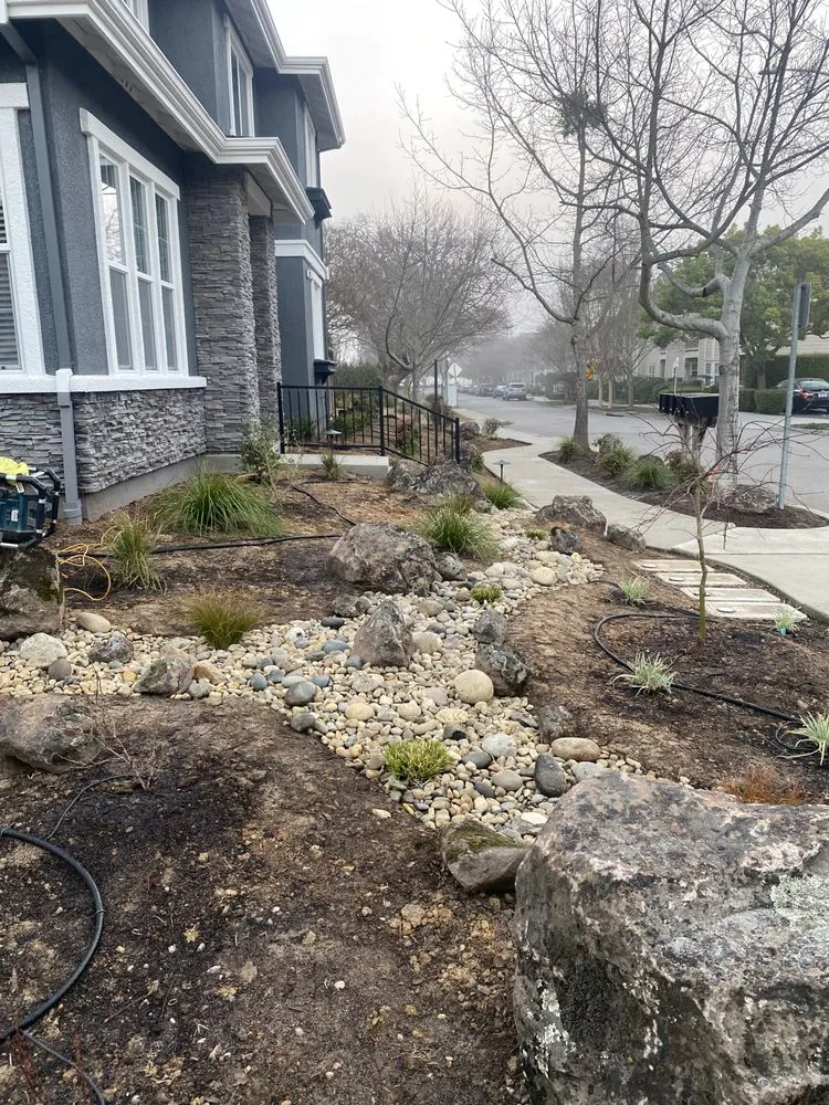 Custom landscaping services in Santa Rosa, CA by Perez General Jobs Landscaping