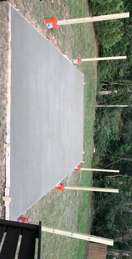 Reliable yard maintenance in Leeds, AL - Perez Hardscapes & Concrete