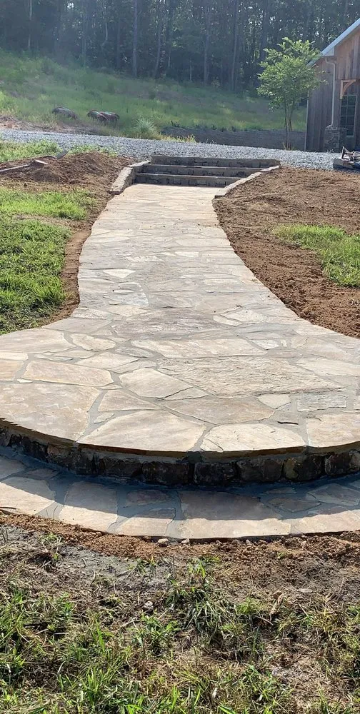 Reliable landscaping services experts serving Leeds, AL - Perez Hardscapes & Concrete