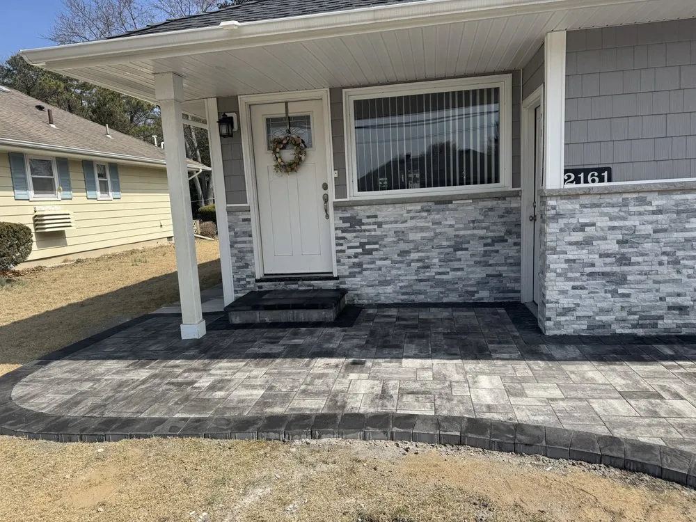 Custom outdoor landscaping experts serving Howell Township, NJ - Perez Home Improvement