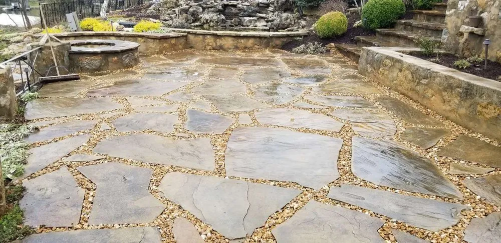 Custom lawn mowing service in Kansas City, MO - Perez Landscape and Trees