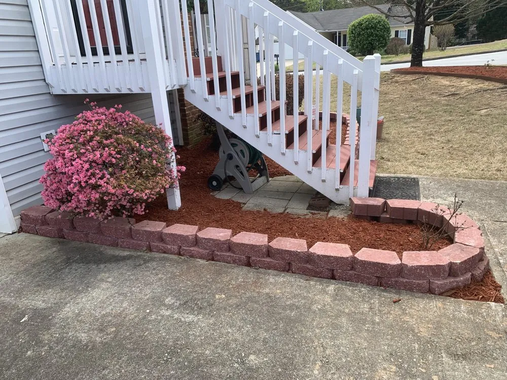 Professional lawn care service experts serving Duluth, GA - Perez Landscape