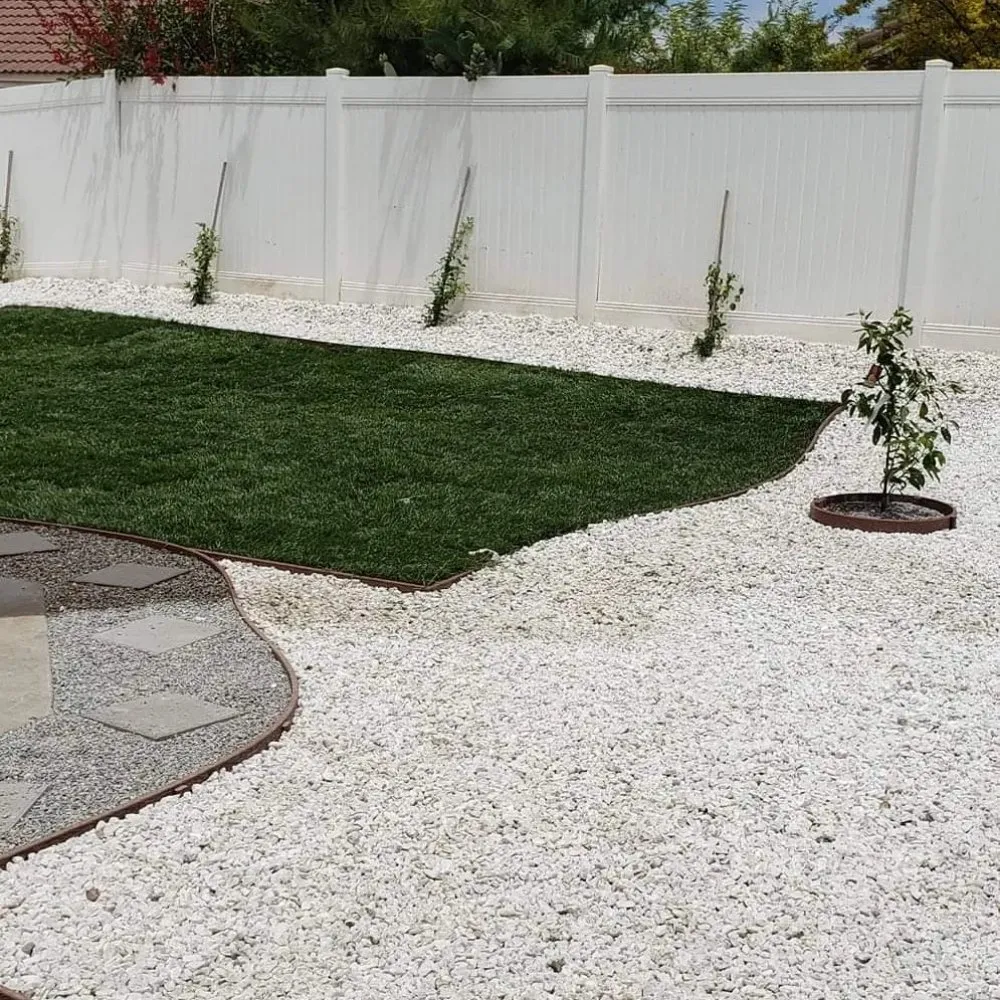 Custom lawn care service experts serving Mentone, CA - Perez Landscaping and Lawn Maintenance