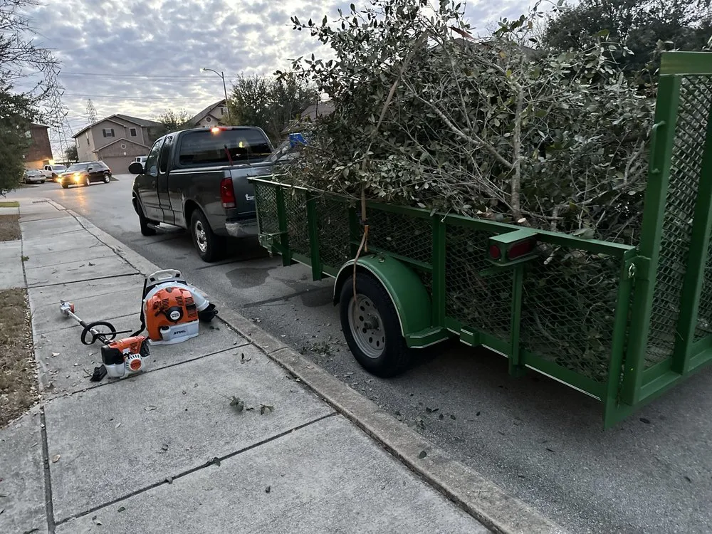 Reliable garden landscaping in Converse, TX by Perez Landscaping