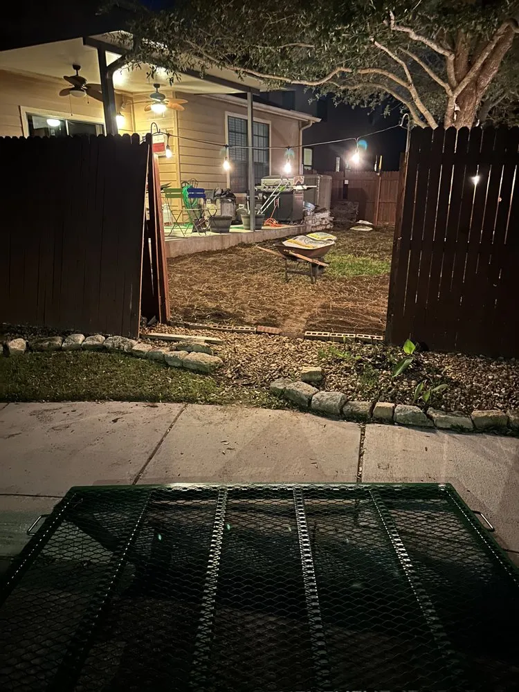 Reliable yard cleanup service in Converse, TX - Perez Landscaping
