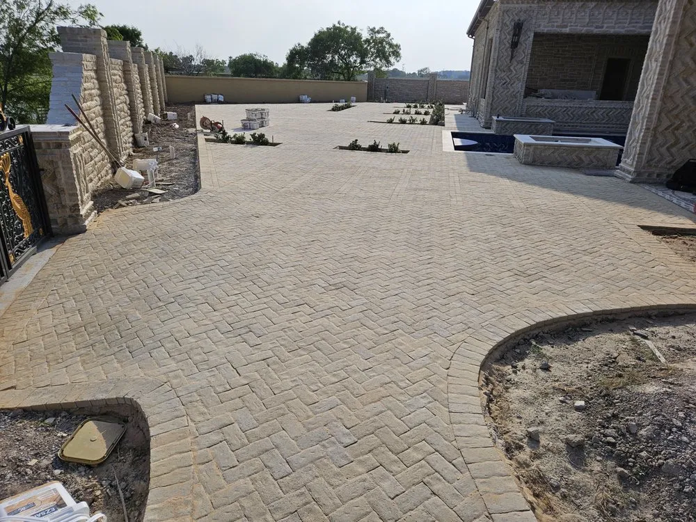 Reliable outdoor landscaping with custom design across Edinburg, TX - Perez Landscaping