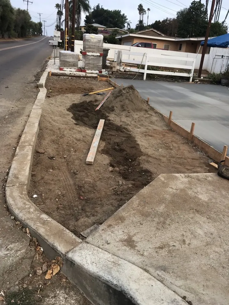 Reliable lawn mowing service near you in Encinitas, CA by Perez Landscaping