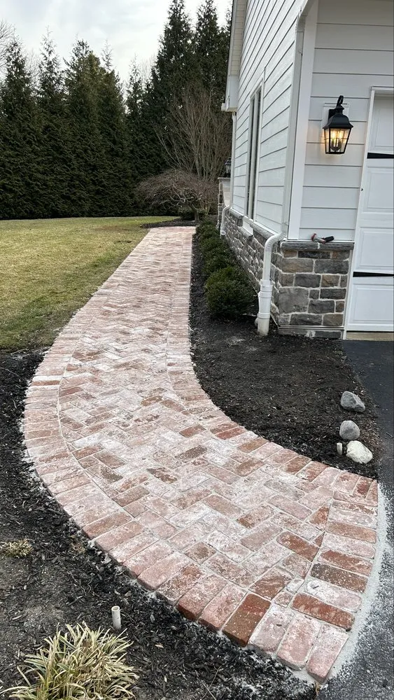 Expert outdoor landscaping in Phoenixville, PA by Perez Landscaping Hardscaping