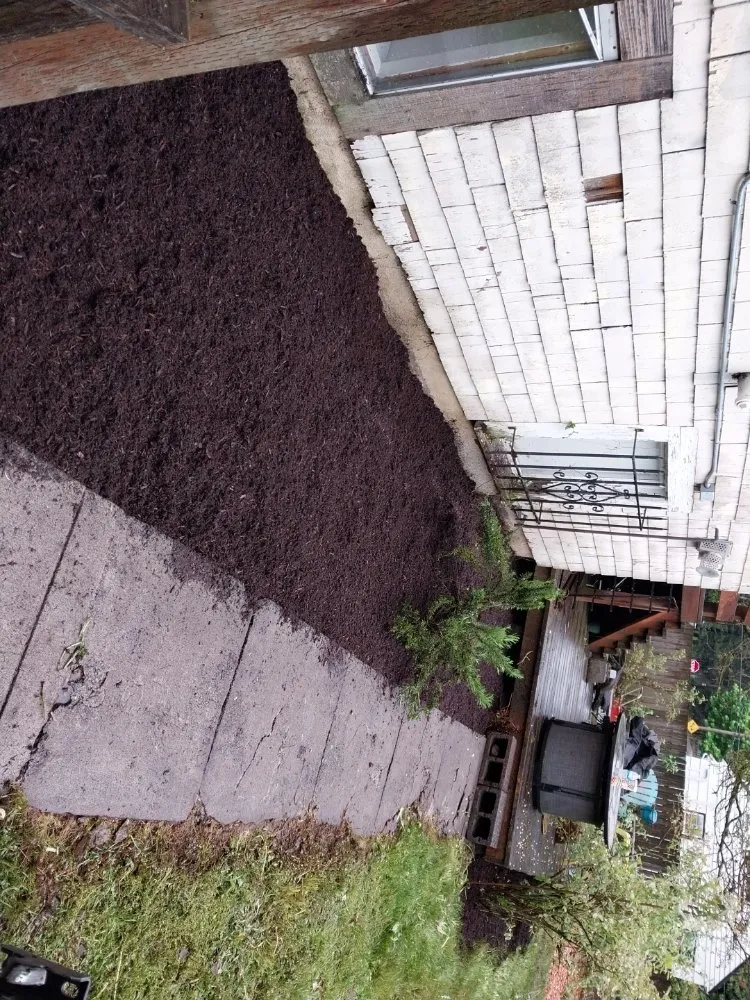 Trusted garden landscaping for year-round maintenance in Vancouver, WA by Perez Landscaping Maintenance