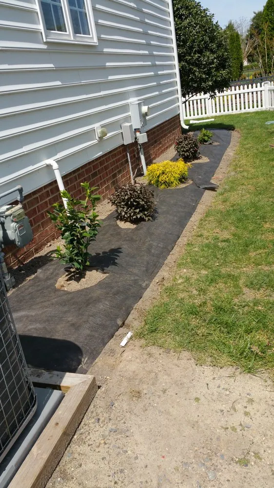 Affordable landscape design in Georgetown, DE by Perez lawn & Landscaping