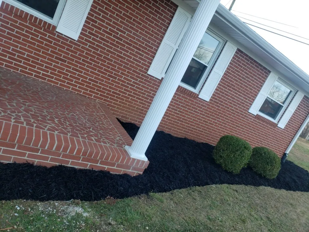 Custom landscape installation in East Ridge, TN by Perez Lawn Care