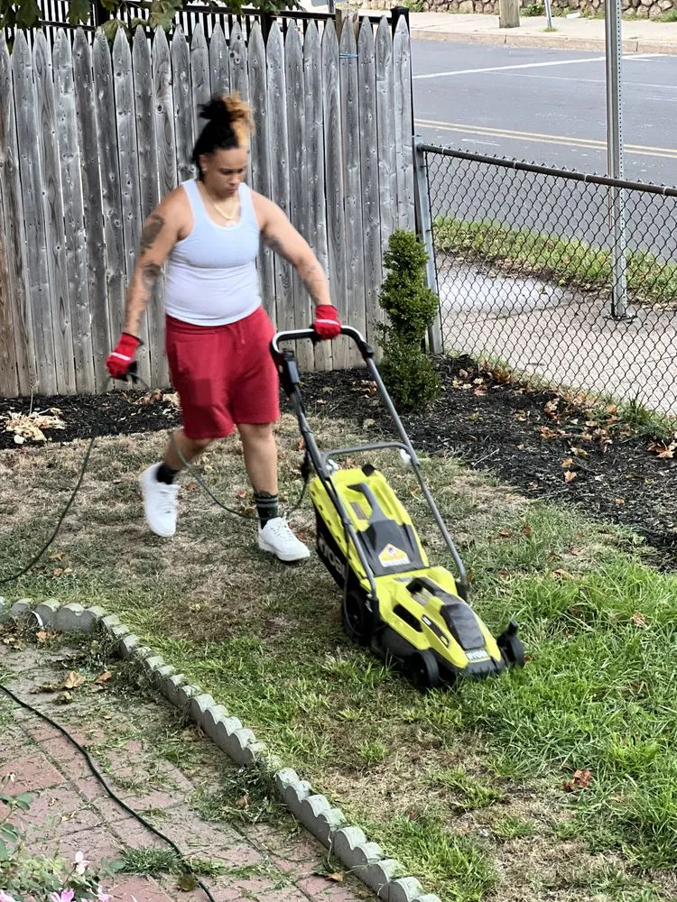 Trusted landscape design experts serving Stamford, CT - Perez Lawn Maintenance