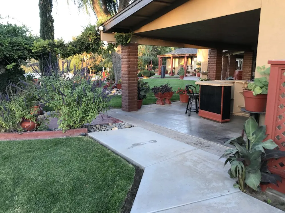 Custom lawn care service for residential properties in Modesto, CA by Perez Maintenance