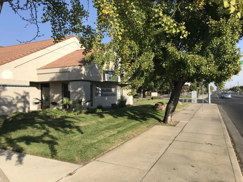 Affordable yard cleanup service for beautiful yards in Modesto, CA by Perez Maintenance