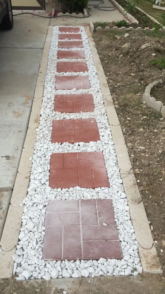 Reliable yard maintenance for beautiful yards across Austin, TX - Perez Masonry