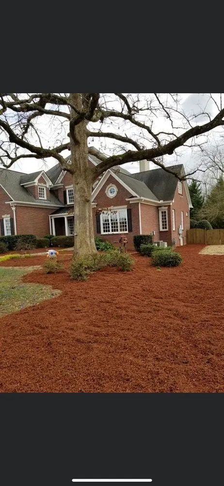 Reliable residential landscaping in Peachtree Corners, GA - Perez Mulch