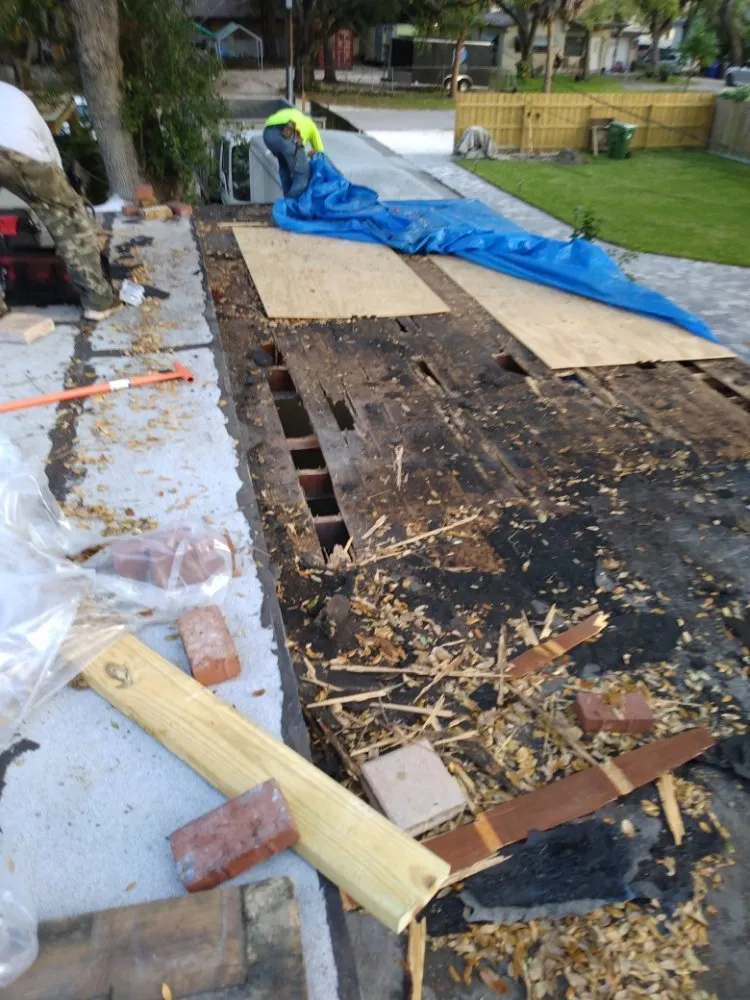 Custom yard cleanup service for outdoor upgrades across Fort Lauderdale, FL - Perez Roofing & More