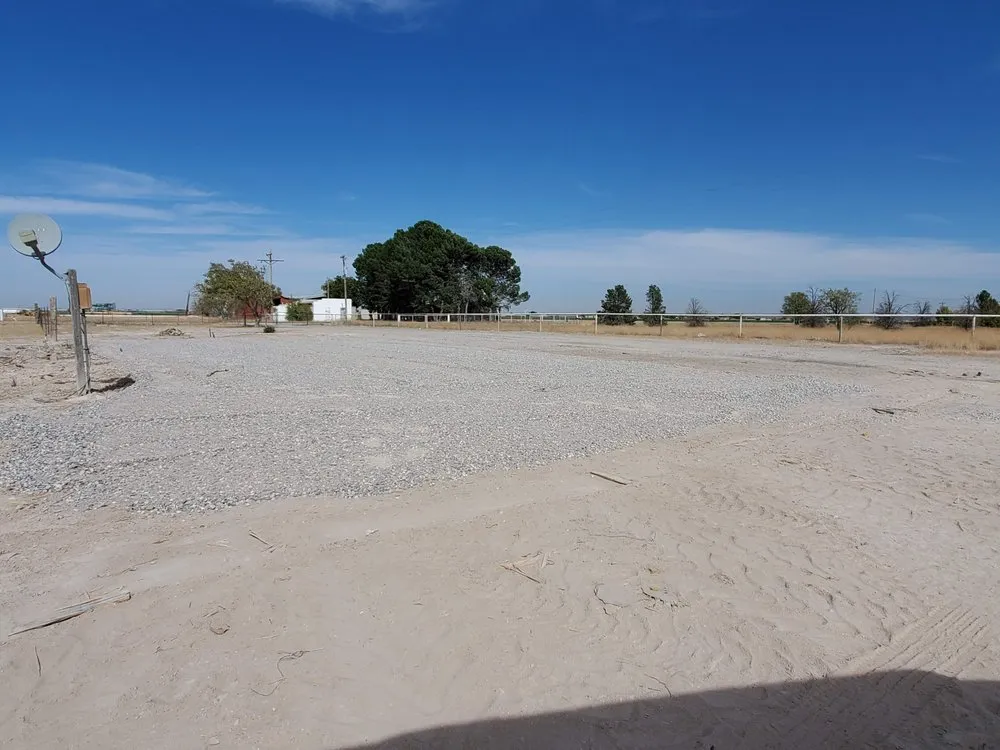 Local lawn care service for residential properties in Artesia, NM by Perez Services