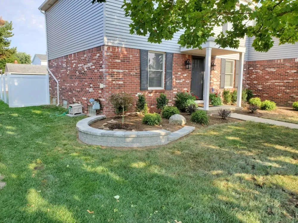 Top-rated yard maintenance in Westland, MI - Perez Solutions