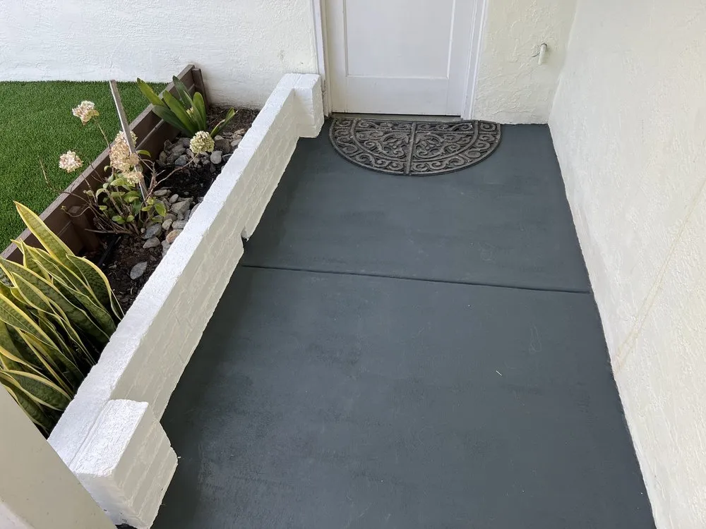 Local yard cleanup service near you in Oakland, CA by Perez Tree Service