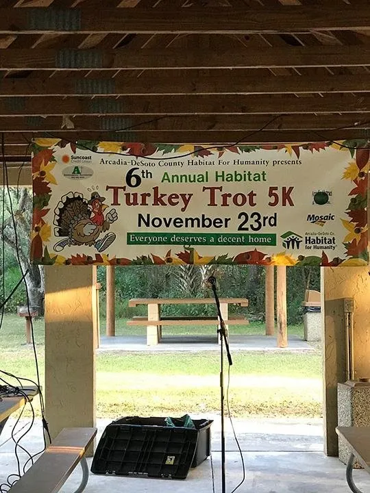 Reliable yard maintenance for homes in Arcadia, FL by Perez Trucking & Sod