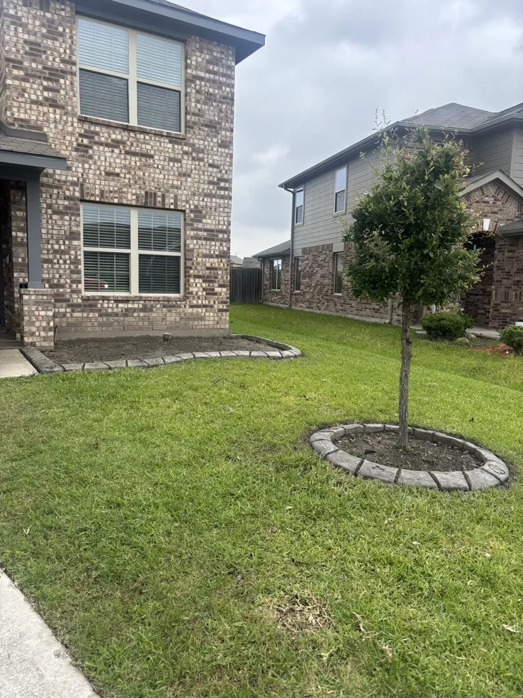 Trusted lawn mowing service experts serving Needville, TX - Perezidente Elite Services