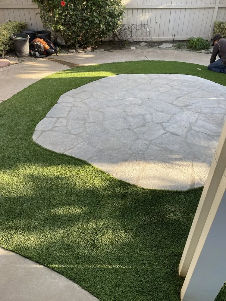 Custom yard cleanup service in Santa Ana, CA by Perezify OC Landscape