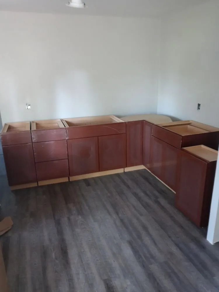 Local lawn mowing service in Springfield, IL by Perfect 10 Handyman And Lawn Service