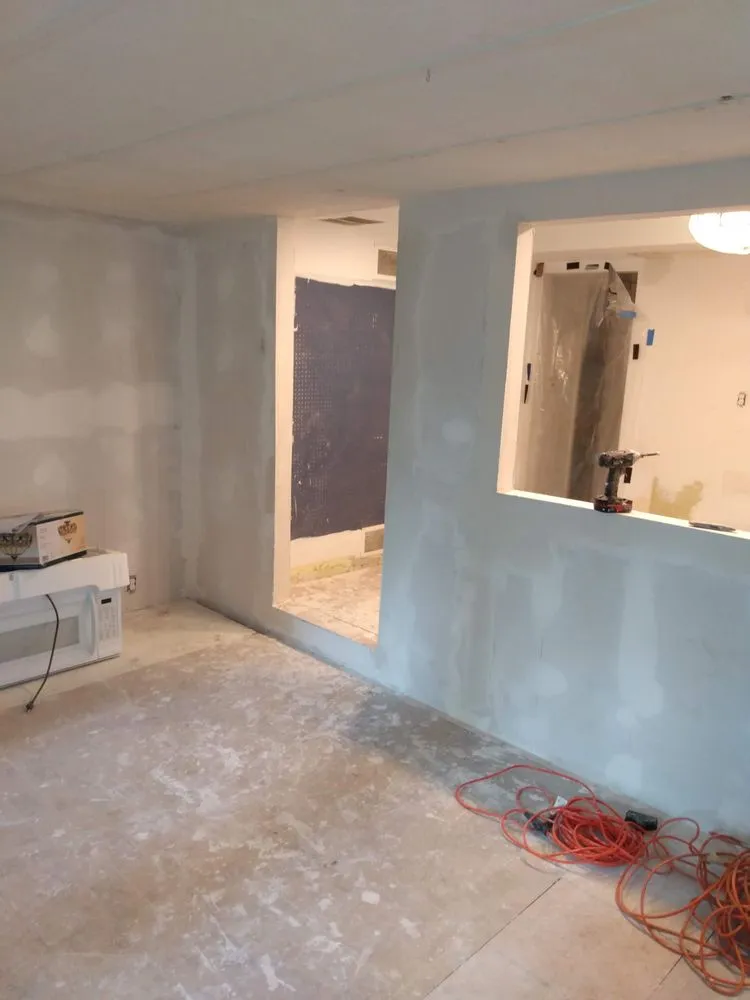 Trusted yard maintenance for year-round maintenance in Springfield, IL by Perfect 10 Handyman And Lawn Service