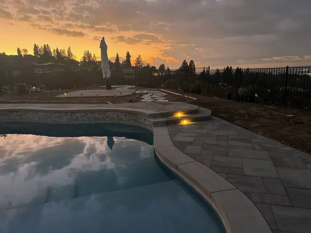 Affordable yard cleanup service in Costa Mesa, CA by Perfect Circle Gardens & Interiors