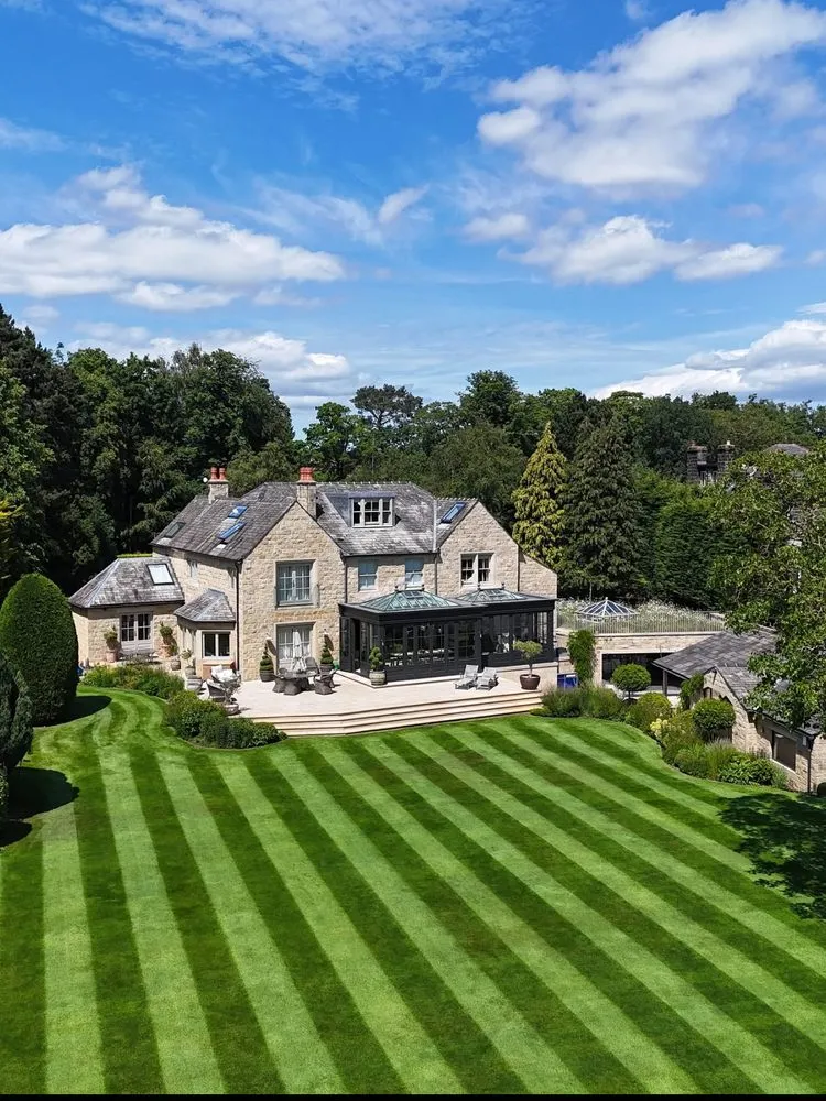 Affordable lawn care service with custom design across Quakertown, PA - Perfect cut landscaping