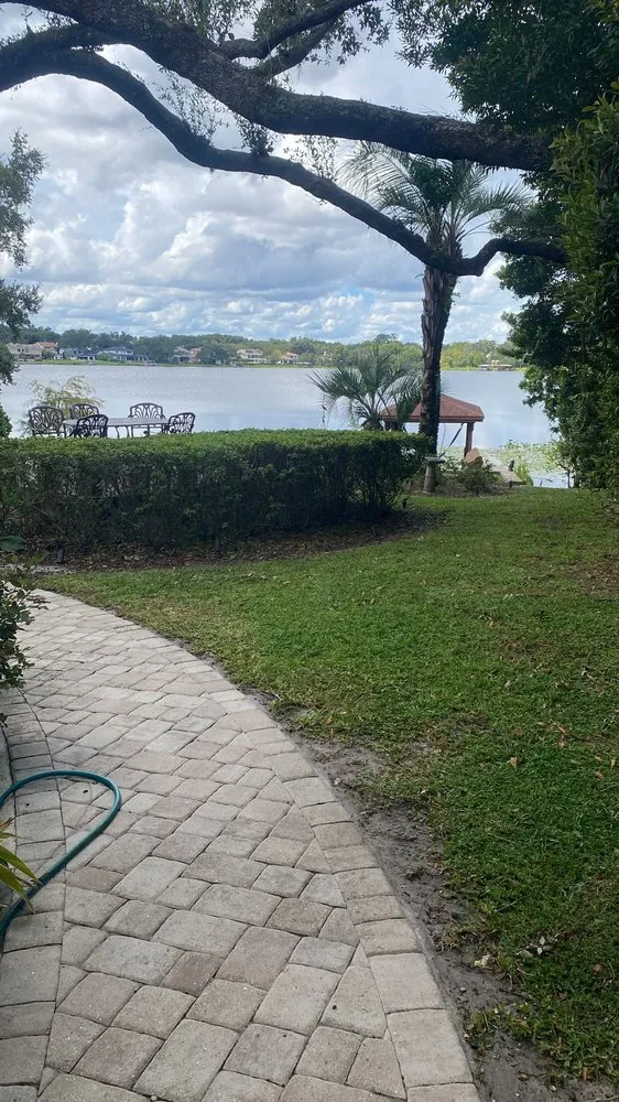 Custom garden landscaping experts serving Orlando, FL - Perfect Cut Lawn Services