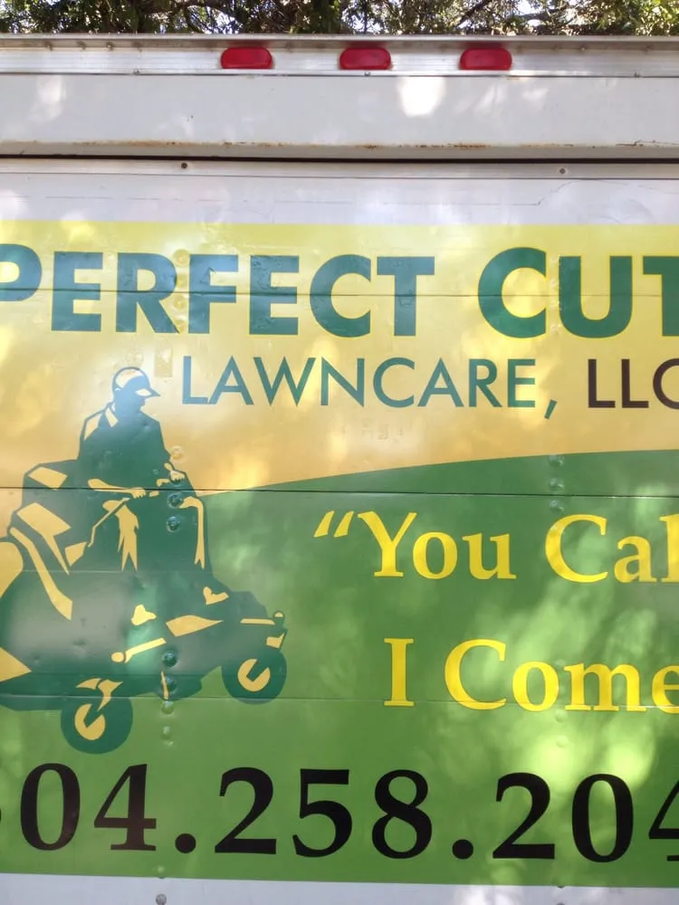 Top-rated landscaping services experts serving New Orleans, LA - Perfect Cuts Lawn Care
