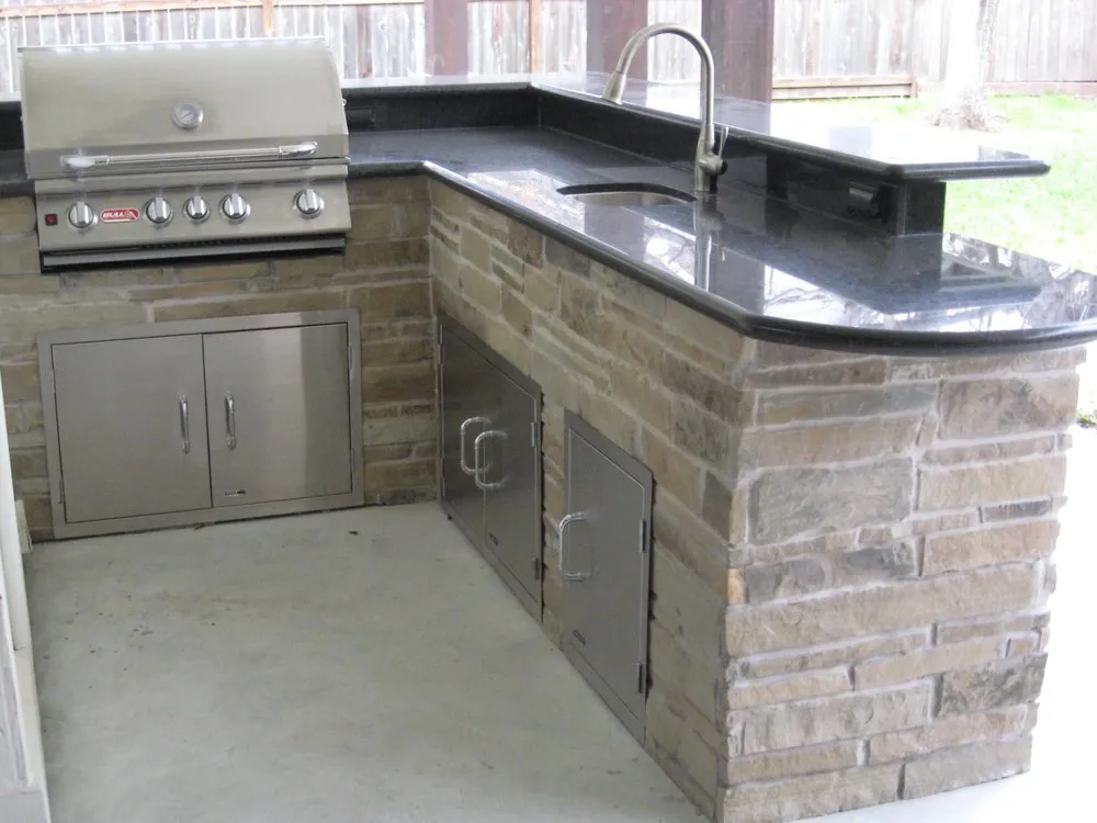 Expert yard maintenance experts serving Houston, TX - Perfect design patios and renovations