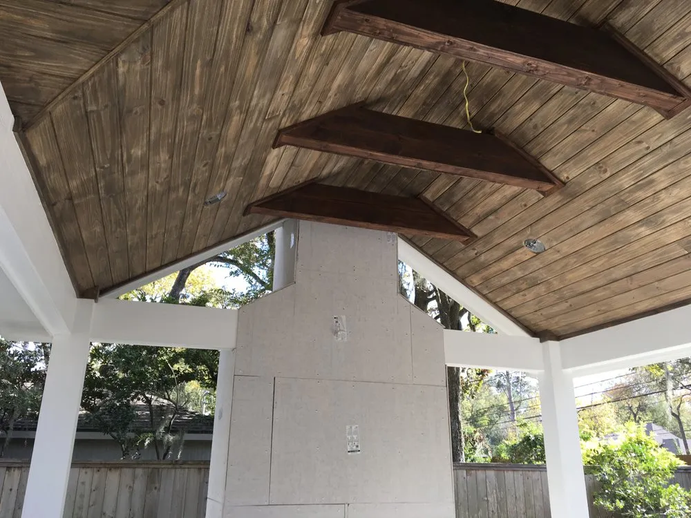 Trusted yard cleanup service in Houston, TX - Perfect design patios and renovations